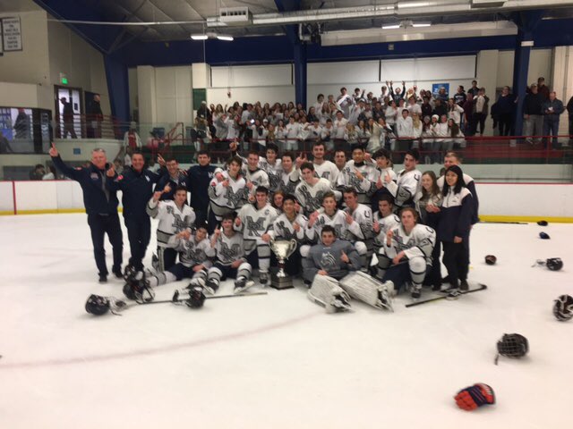 mrhspuck's tweet photo. Tough game and Mustangs fall short to Wootton with a final score of 3-2. Thanks to all the fans who supported us this season!! We’ll be back! #ridgedawgs 🐴🐴🥅🏒🏒 https://t.co/Mp5pnctlSY