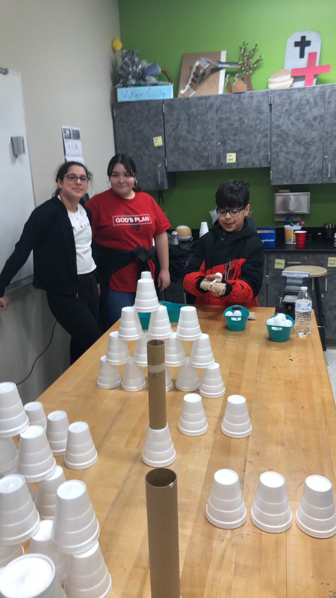 CalhounBiology's tweet photo. #RedDemonStem https://t.co/0x74fJIhv3