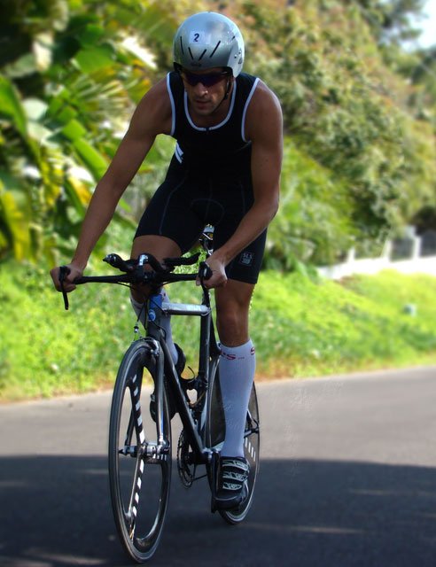SLS3USA's tweet photo. Ways to increase your bike power:
Do some power bursts - 10-15x up to 15 sec big gear seated and all out
#triathlon #swimbikerun #triathlete #trilife #whywetri #ironmantriathlon #endurance #ironman703 #running #swimbikemom #triathlonlife #sls3 #makeyourimpact https://t.co/1HotQp7TXc