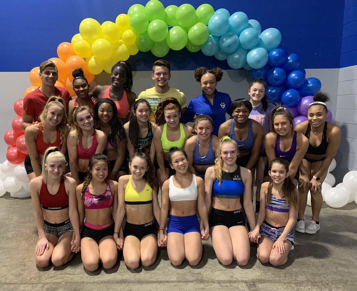 CA_ZeusCats's tweet photo. Zeus ready to rock their rainbow practice 🌈❤️🧡💛💚💙💜 #NCAweek https://t.co/8N65BIjLhs