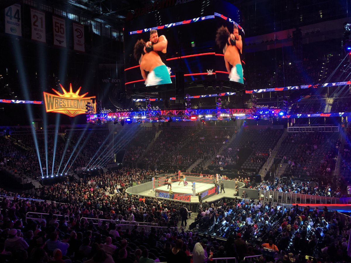 State Farm Arena on X: .@WWE #MondayNightRaw is 🔥   / X
