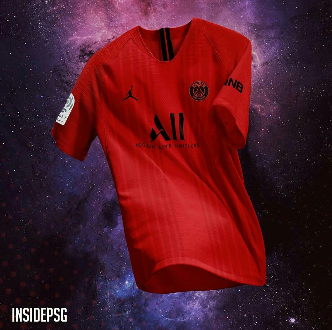 PSGFanTalk1's tweet photo. 🚨🔥#MAILLOTSPSG Tels que décrits par @lasource75006 depuis quelque temps et la suite de @OLIVETALLARON, #InsidePsg nous offre, sur son compte Intagram,  en exclusivité les trois tenues 19/20 des 🔴🔵. En attendant l'officialisation https://t.co/8qtfaHO4h6