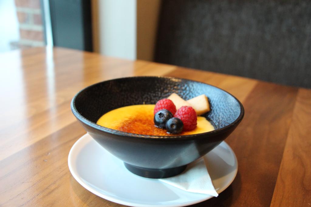 WatersTable's tweet image. Every Monday deserves some sweet indulgences!

#WatersTableWA #cremebrulee #dessert