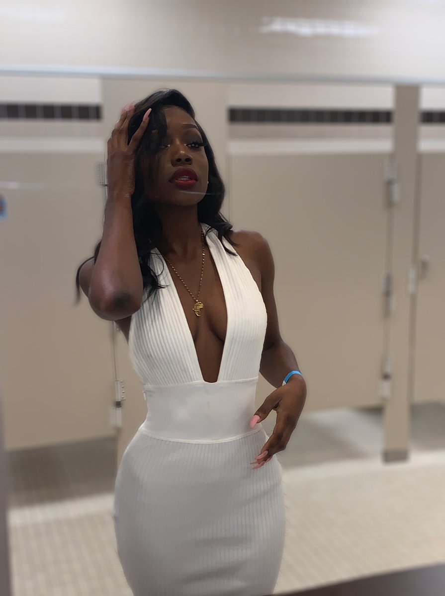 Just_1vy's tweet photo. Melanin Monroe✨
#ASAClue https://t.co/LmM13aOUm8