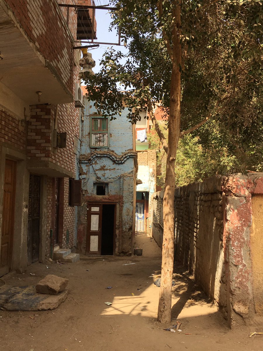 alekshallmann's tweet photo. #Moalla #Egypt #siteseeing #beautifulEgypt https://t.co/qSIkh9IQMS