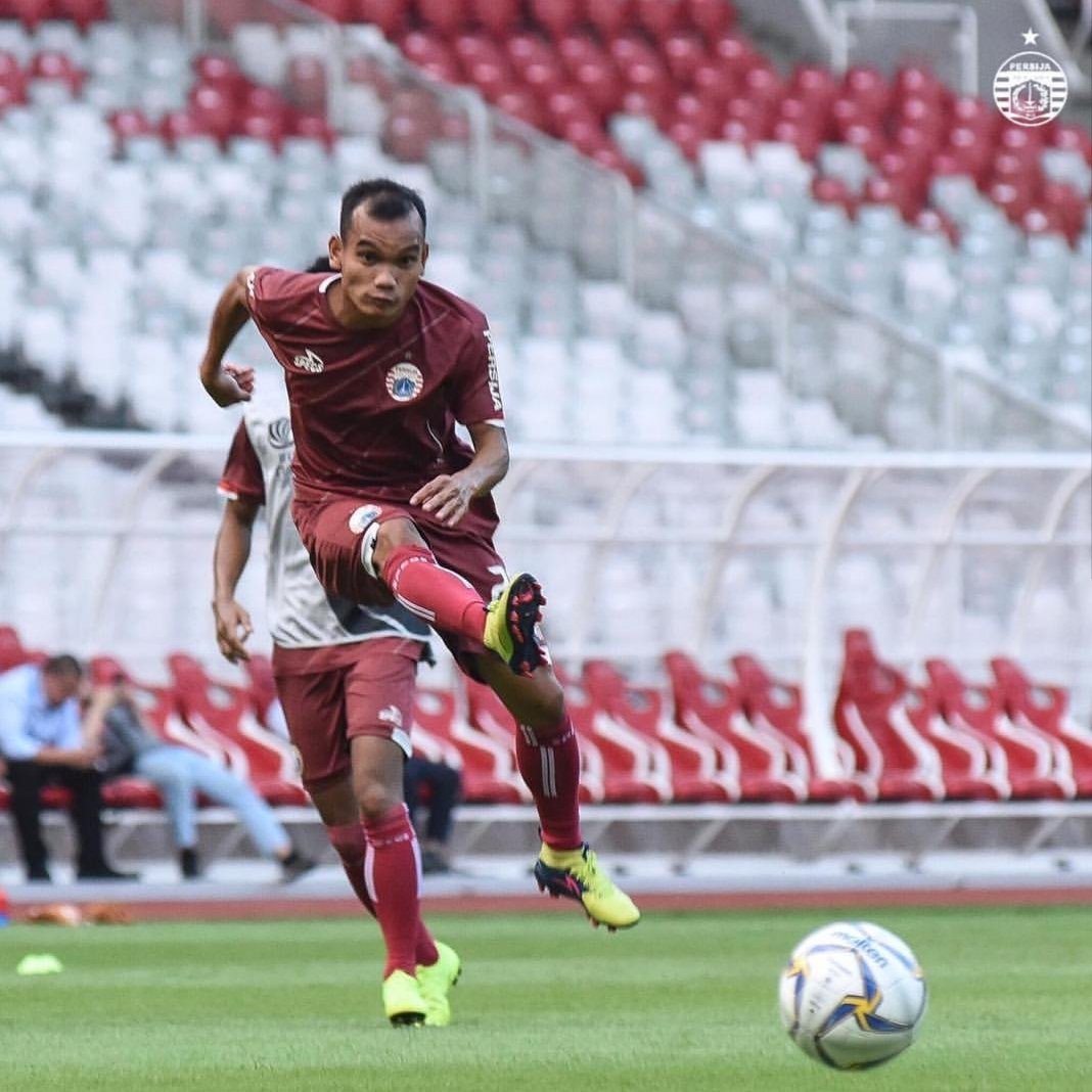 Fokus 3 poin, jangan pernah ngeremehin, &amp; selalu respect kepada lawan. 👆 <a href="/Persija_Jkt/">Persija Jakarta</a> 
#PersijaDay
#PersijaJakarta
#PersijaSampePuncak