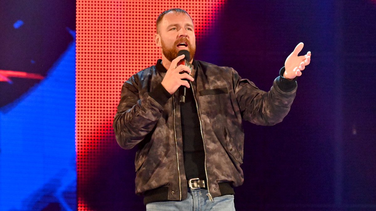 DailyAmbrollins's tweet photo. #RAW digitals: Dean lost against Drew McIntyre before being saved from a post-match attack by Seth and the returning Roman. #DeanAmbrose #SethRollins https://t.co/tL2HOzOosl