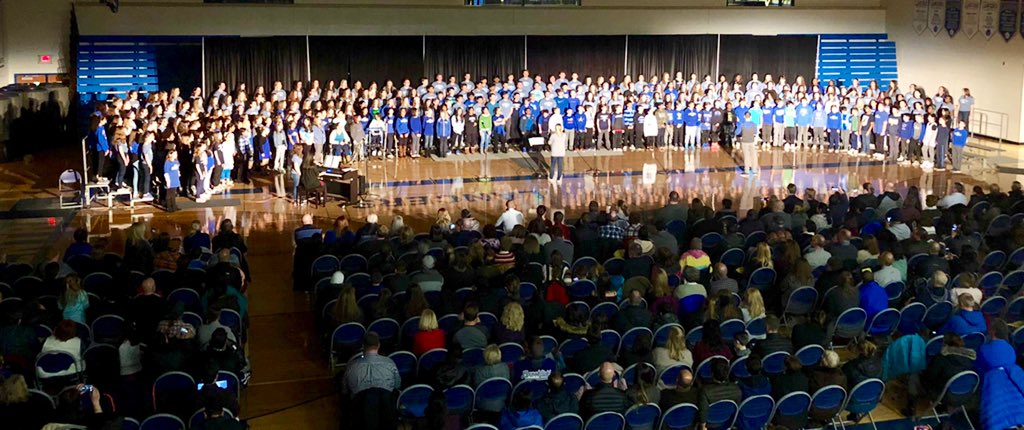 BCHS_SDE's tweet photo. 330 Strong! @Bchschoirss and @WHMS_SDE Choirs! Great concert tonight! https://t.co/450oHBJKf5