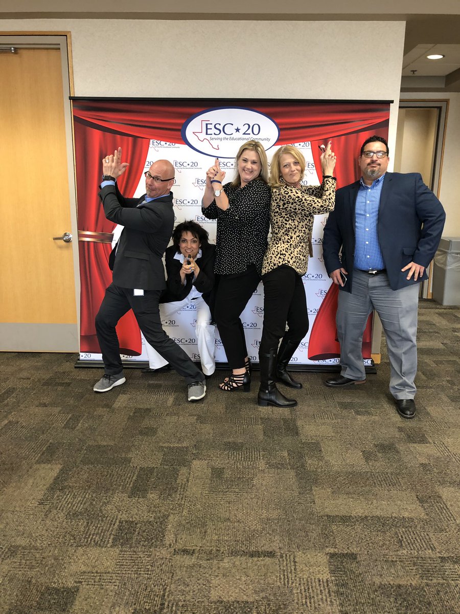 clwilkens's tweet photo. Sometimes you just have to have fun. 15 minute break! #ESCLiaisons @jcbsped https://t.co/dAzxAmdIju
