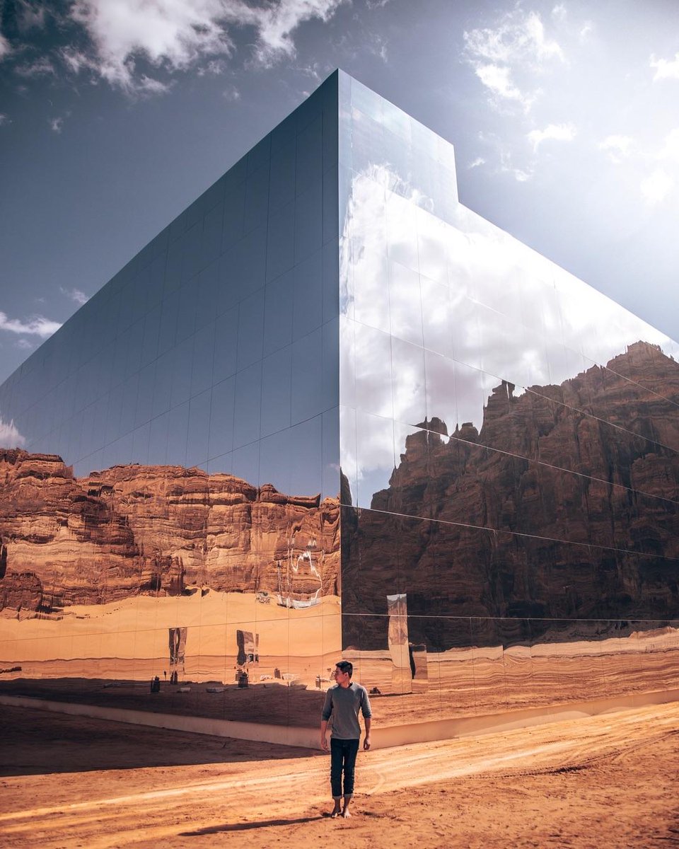 RayWhiteMarsden's tweet image. Maraya Concert Hall in Al Ula, Saudi Arabia
Simply amazing! 

#modernstructures