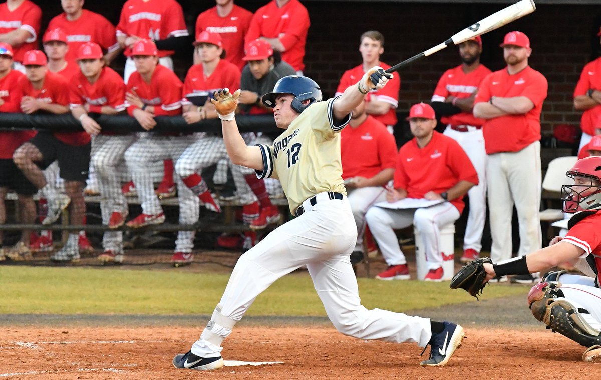 WU_Bulldogs's tweet photo. .@WingateBaseball got a pair of homers from SAC-leader Jed Bryant Monday afternoon, splitting a doubleheader at Catawba to claim the series against the 5th-ranked Indians!!

RECAP | https://t.co/SzSobS6aqD
#OneDog #WUBSB https://t.co/qz5yF1t5w4