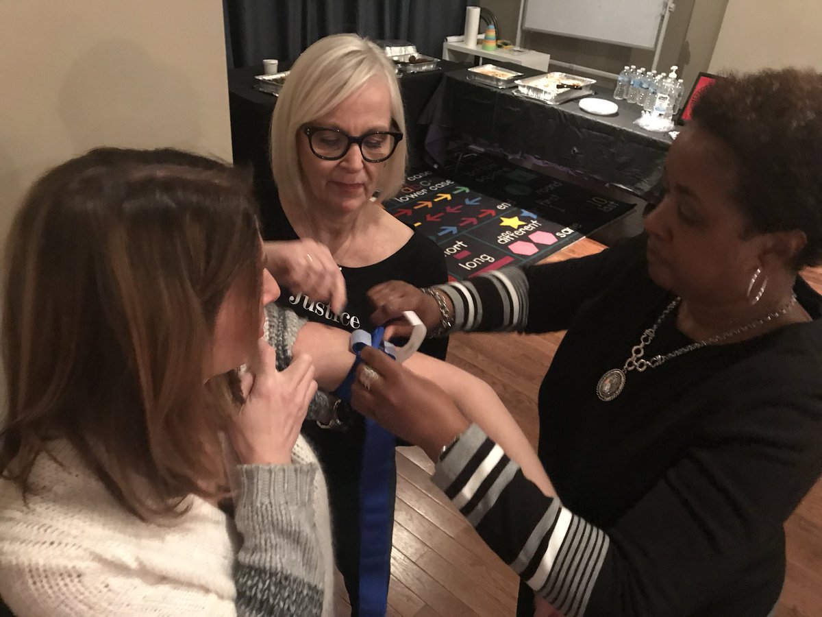 StoptheBleedSTL's tweet photo. Thankful for the chance to get to share our work to bring the message of #Power4STL - with the right training, you can #savealife. Even your own. @staceynewman @lashawnpena22 @Jane_Hayes10 @laurie_punch @TheT5874Delmar https://t.co/XtfncZWIpS