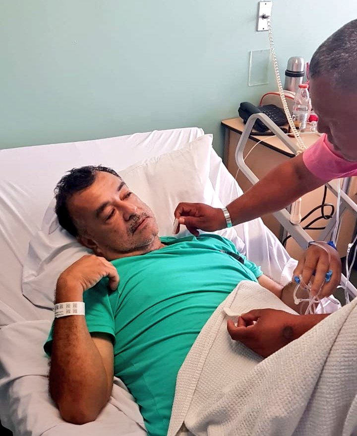 SindChofQuevedo's tweet photo. 📁#SOLIDARIDAD
Saludo solidario a nuestro Secretario de Finanzas, Fernando Vera Zambrano; gracias a Dios todo salió bien. Comité Ejecutivo 2018-2022
#UnidadSolidaridadDisciplina https://t.co/apf4TTJjV2