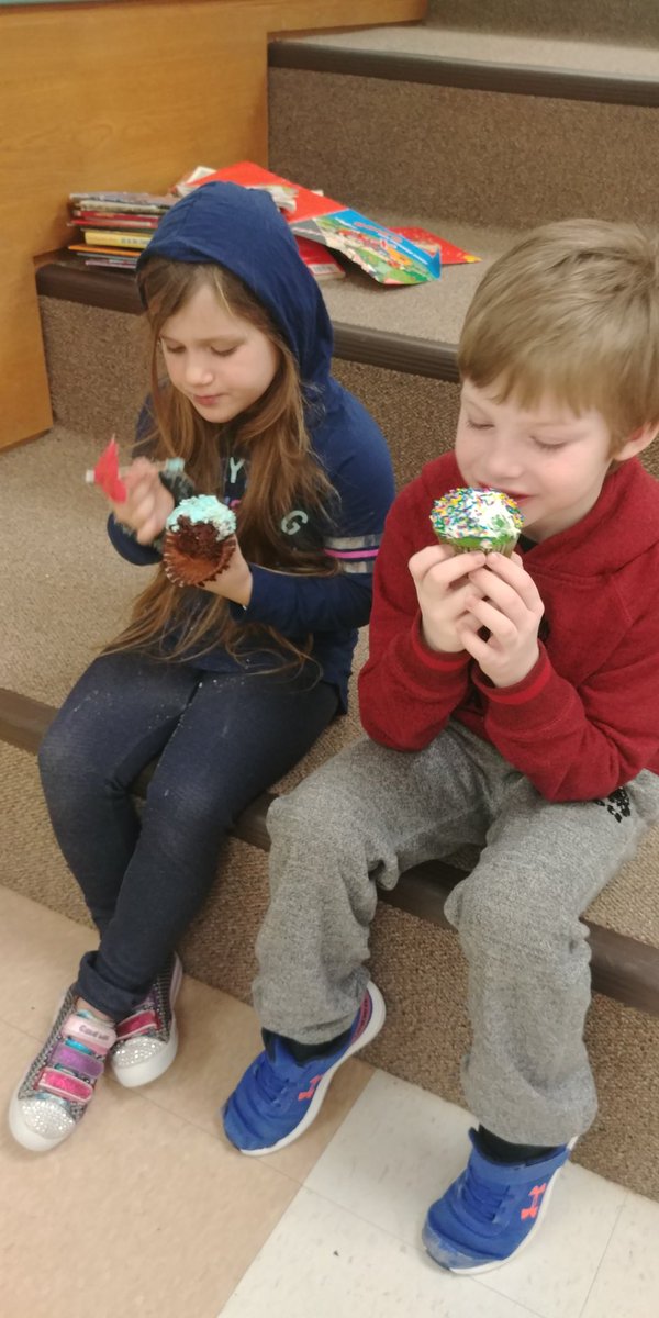 MrsBaumlClass's tweet photo. We enjoyed our cupcakes on National Cupcake Day and loved that all proceeds went to the local Humane Society. Well done @BathPS_LDSB https://t.co/jHJfErVNuE