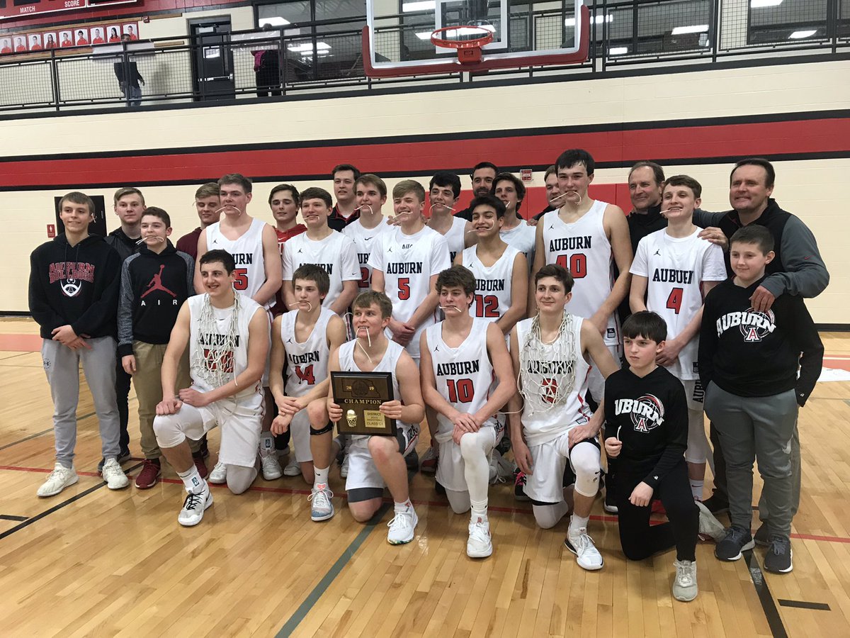 Auburn_HS's tweet photo. Congrats Auburn Bulldogs! State Bound! #thebulldogway https://t.co/VxdGR2E24T