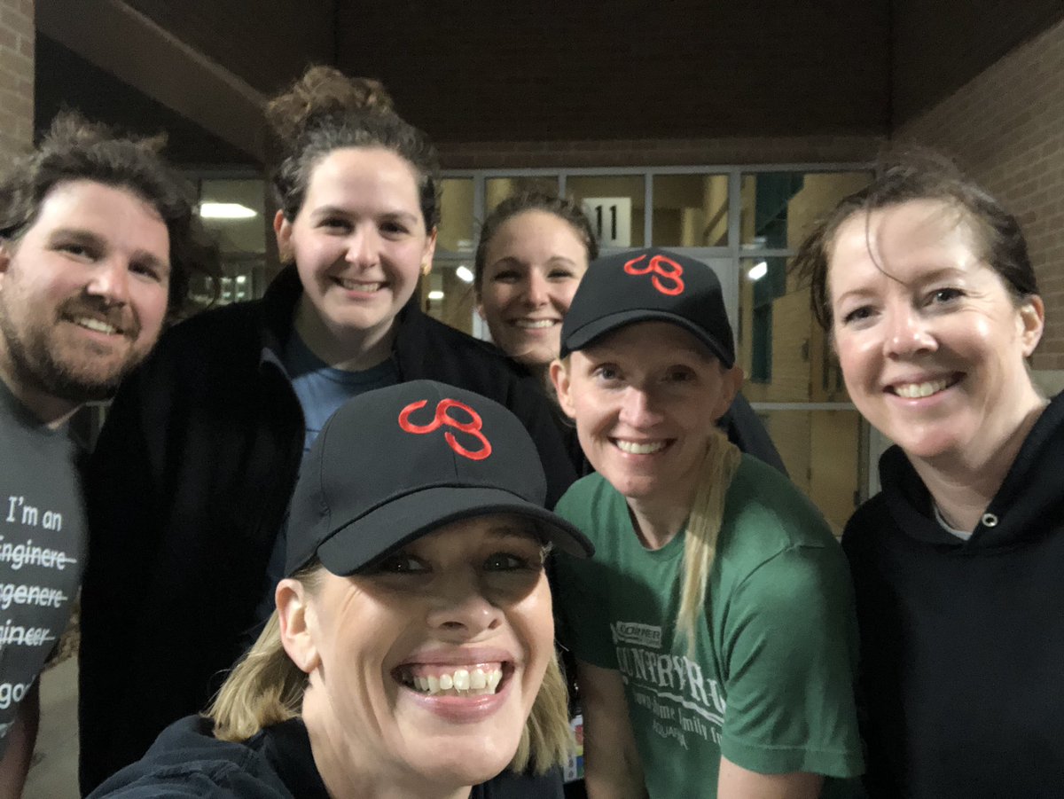 Started off an intense CG interval workout like any great <a href="/rogercreager/">Roger Creager</a> concert!  #turnitup #NeverMissAMonday #MESCGFam #allthesprints