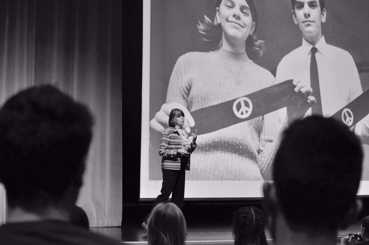 🕰 50 years ago ⚖️

February 24, 1969: Tinker v. Des Moines Independent School District Supreme Court case 

“It can hardly be argued that either students or teachers shed their constitutional rights to freedom of speech or expression at the schoolhouse gate."
#StuVoice