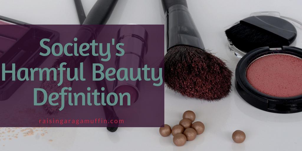 RARagamuffin's tweet photo. Society's Harmful Beauty Definition -https://t.co/CyDp1PHnpb #beautydefinition pblogger https://t.co/Ukcn94kEM3