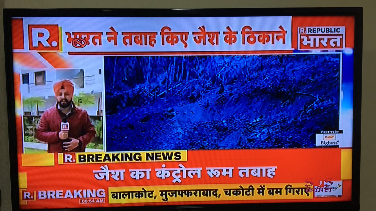 rjgovind1's tweet photo. #HAPPY_DIWAALI दोस्तों.......😂😂
:
How’s the #JOSH...???
:
🇮🇳 #भारत_माता_की_जय 👏👏🙏🙏🙏
:
#SurgicalStrikePart2
:
#PulwamaTerrorAttack का बदला ले लिया...
ये तो बस ट्रेलर था.., picture तो अभी पूरी बाक़ी है मेरे दोस्त..!!
:
#Mirage2000 🇮🇳😍
#JaiHind #SurgicalStrike #BajaateRaho https://t.co/x48yBvPG7H