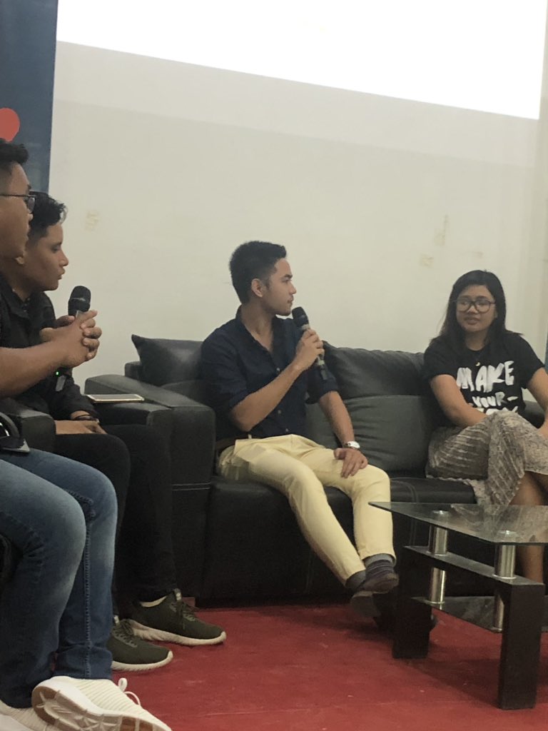 MovePH's tweet photo. Catulin shares the spread of disinformation in their school: May mga tao na nag-spread na free daw ang diploma, graduation toga, at TOR.
“Hindi po ito totoo.” #MoveCagayan https://t.co/bmAyW7Is7D