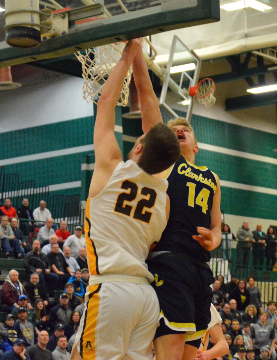 STATE CHAMPS! Michigan tweet media