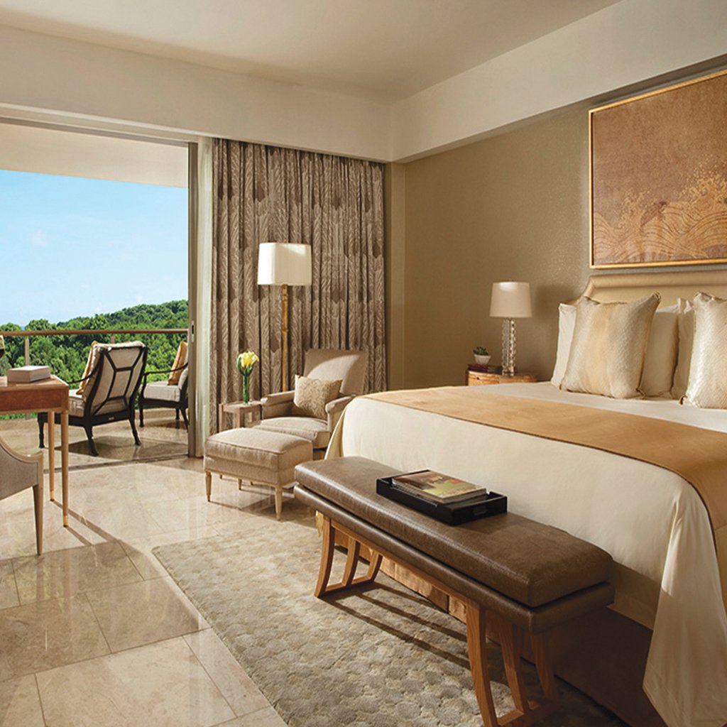 AsiaEscape's tweet photo. Award Winning Luxury 😍 Stay 6 nights at Mulia Resort from $899pp. Package includes the best buffet breakfast in #Bali, food &amp; beverage credit, a spa credit &amp; cocktails. Find out more: https://t.co/kL6O2FnkV3 https://t.co/62SUgHLeDz