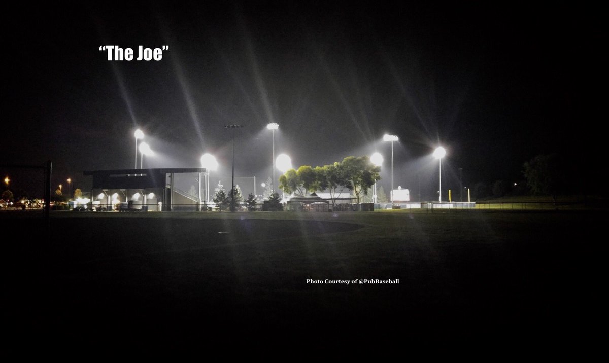 JSchlepStadium's tweet photo. When UR stuck inside w/blizzard conditions & sifting thru thousands of photos, & U find yourself a new favorite! This 1 courtesy of @PubBaseball! ;) @MinnBaseball @CityofShakopee @NPShakJor2018
#CorrectedVersion! Thx 4 sending me this one, @PubBaseball!! Glad we found owner! :) https://t.co/aE2hL6wPhC