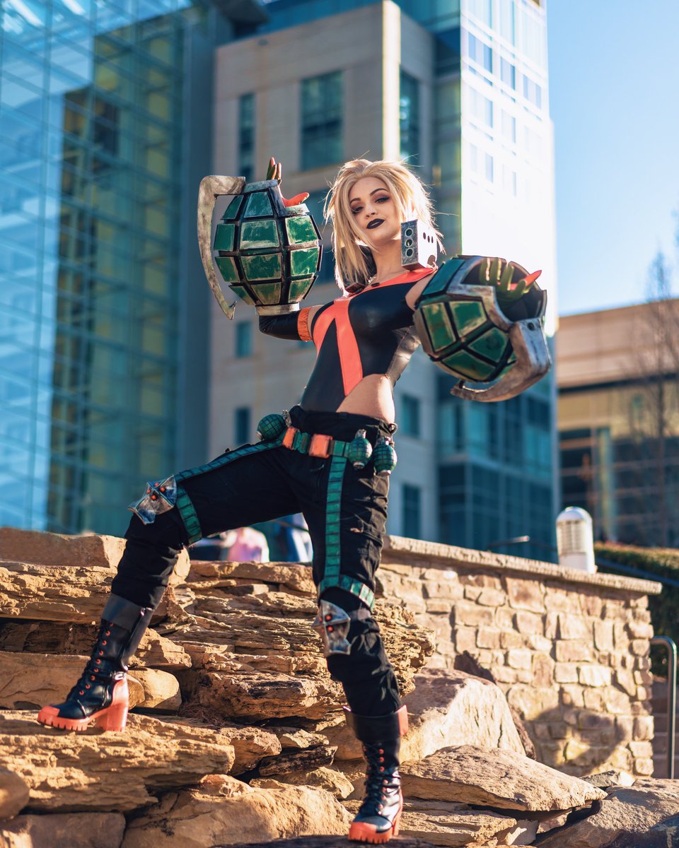 daniellednicola's tweet photo. If you have no intention of winning, then don't stand in front of me 💥💥
#bakugoukatsuki #katsucon2019

Pics by #candidjohnkim
Wig by @Tayrexcosplay
Bodysuit by @reagankathryn_
Using @StellaChuuuuu 's Gauntlet Pattern! https://t.co/EX7rfTqNZA