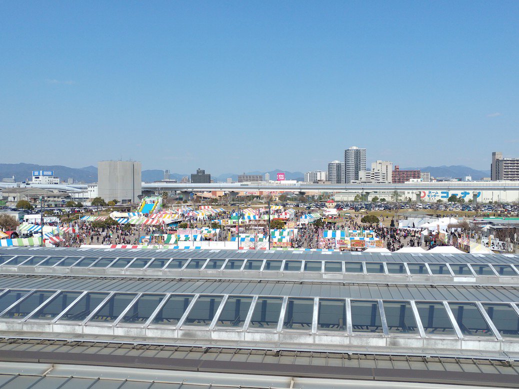cosquerade's tweet photo. 📢✨みなとフェスタ
3/16(土)〜17(日)広島港周辺で開催される「広島みなとフェスタ」内でコスプレイベント開催。海沿いや船のそばで撮影したり、各種イベントや飲食ブースなどコスプレのままで楽しめます！ コスのまま船で似島にもいけますよ🛳️
※武器小道具禁止
詳細 https://t.co/uwJrJxUhBz https://t.co/FXaBrv1BED