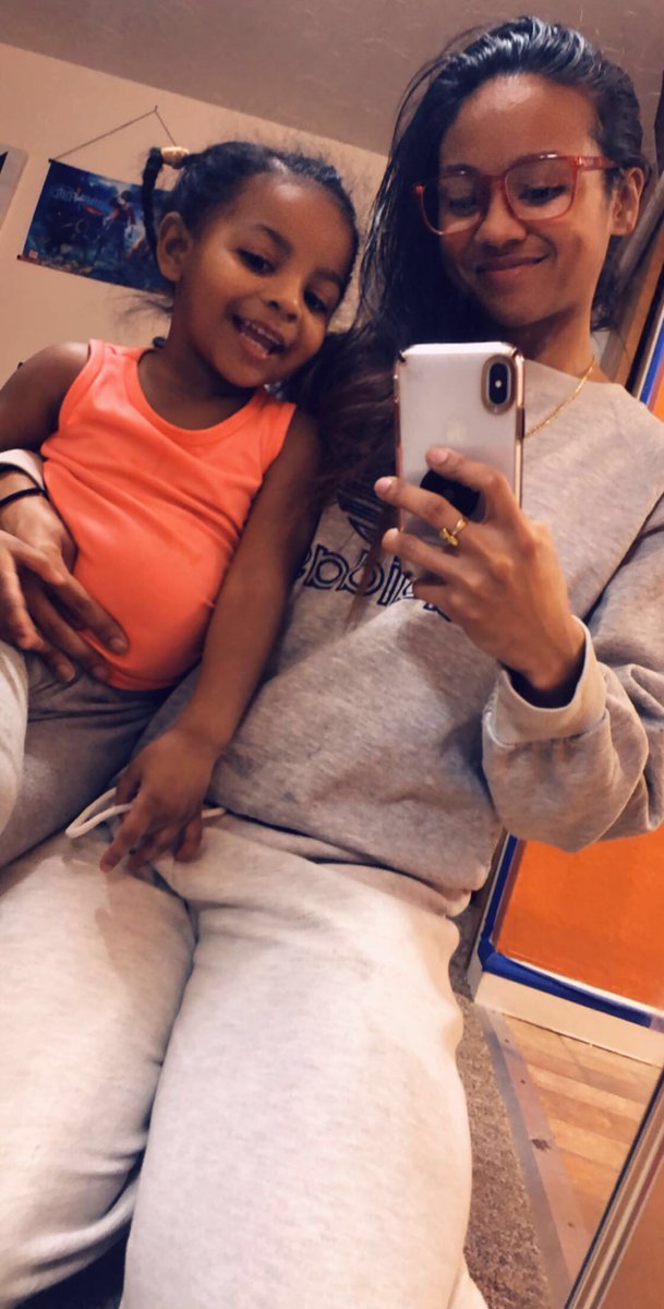 TyySheCute's tweet photo. Long days at work are worth these beautiful smiles😍💕 https://t.co/Ceoluwzg1G