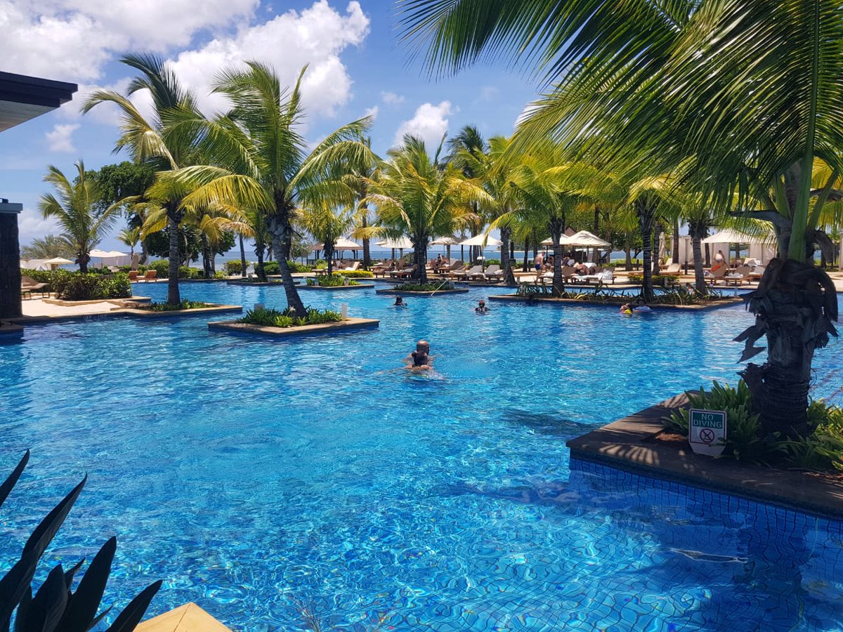 GonaJudy's tweet photo. Today #travelbragging is a primary motivator for travel. So travel experiences should enable and cause connection to place or activity and create meaningful exchanges for traveler and people in destination. #HowtobySTTA #sttaconsulting #Travel #TravelTuesday #TourismMarketing https://t.co/6Tto45SYqR