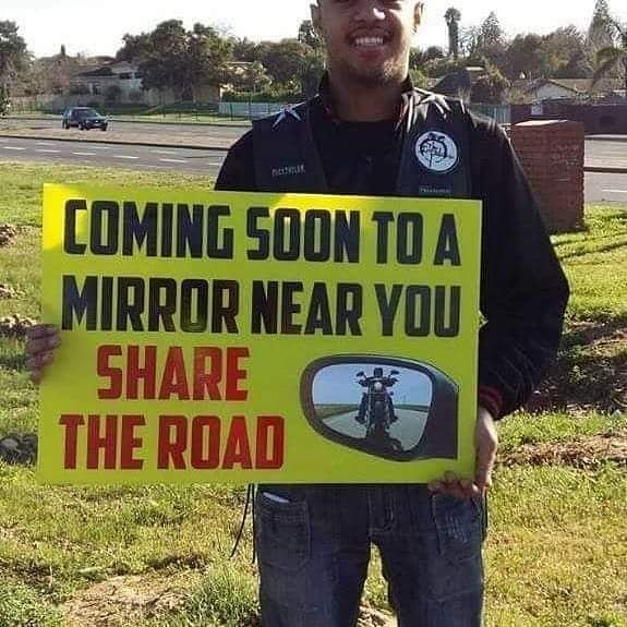 c_hansen84's tweet photo. It won't be long now! We're going to be back on the road soon, so put down your phones, open your eyes, and start seeing motorcycles! #Illinois #StartSeeingMotorcycles #ABATE #STOPTextingandDriving #DuKaneABATE https://t.co/ItU5h953RS