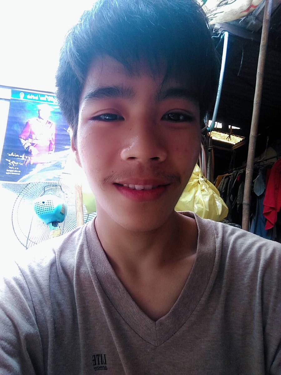loveguy_only's tweet photo. เด็กลาดพร้าว น่าดี https://t.co/wOrOPCbY6Y