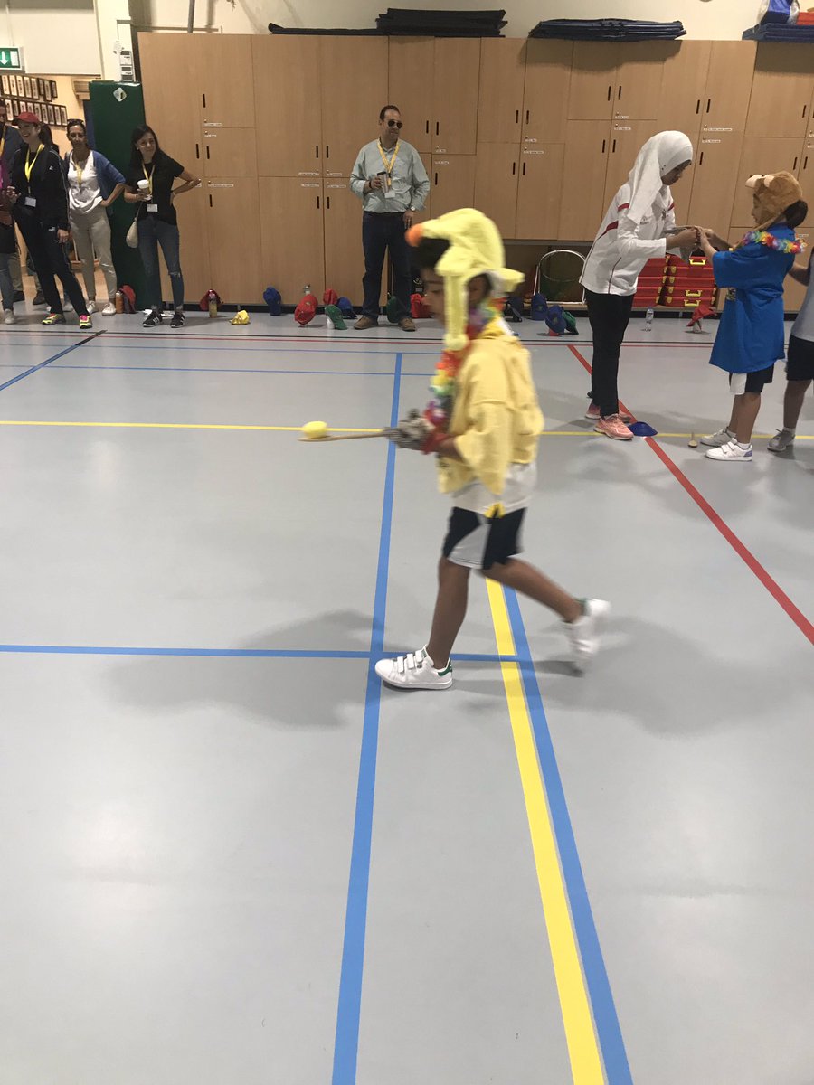 JPS_Year4's tweet photo. Well, this was a very fun event to start our sports day - dress up relay event! #JPSsportsday so lovely to see so many parents here - thank you! #JPShappiness #JPS4E https://t.co/2PepknFzcr