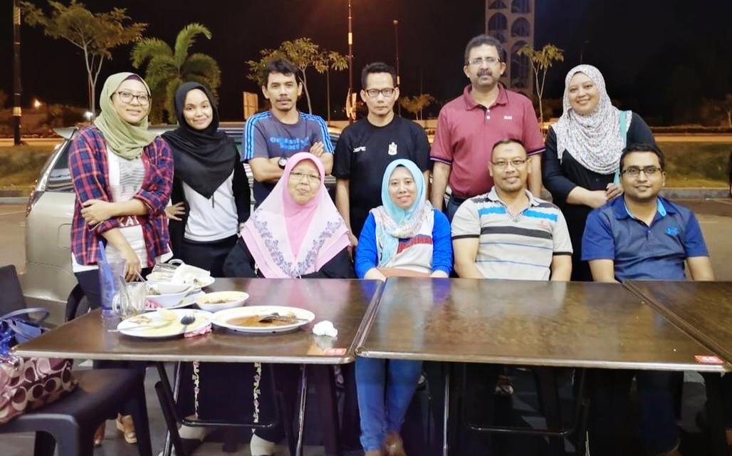ven_suci's tweet photo. Jumpa rakan rakan di Melaka https://t.co/SVeI7aQlqg