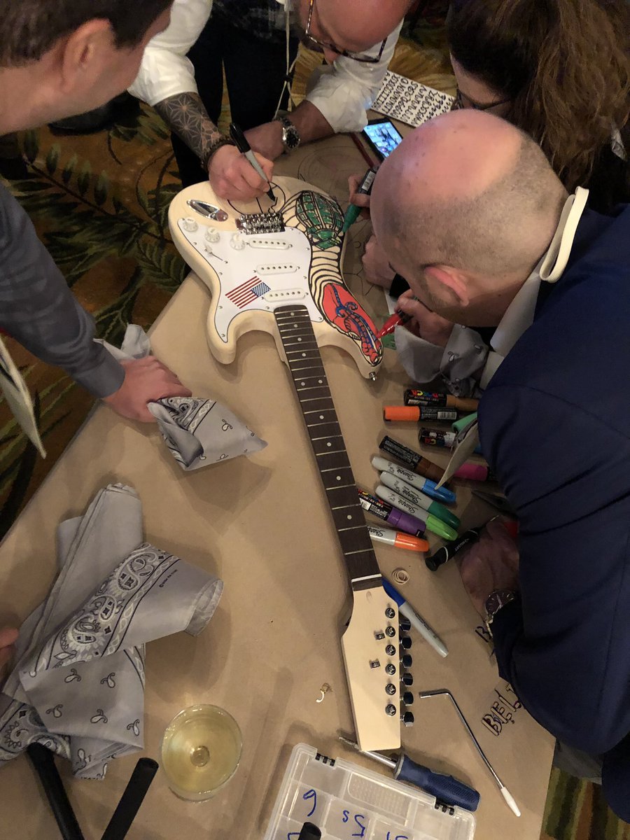 StorePoint Fashion tweet media