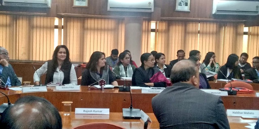 balrakshabharat's tweet photo. Our C.E.O, @bidisha_pillai joins us as Dr. Dasgupta elaborates on how @stc_india's Community 'Child Champion' model has been instrumental in bringing changes at the systemic level. #BetterStartOfLife @UKRI_News @UCL_Global @JNU_IN @iitdelhi @NITIAayog @PoshanAbhiyaan https://t.co/zYlLeKWmfN