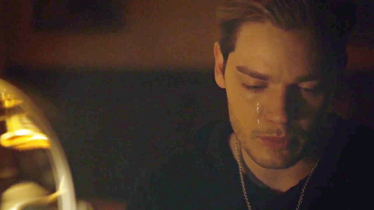 One of the most emotional scenes the Clace fandom has ever seen.