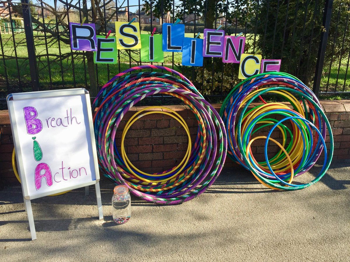 HoolaNation's tweet photo. Learning how to Build Resilience 💪@marketdraytonjuniorschool 💪💪💪 #resilience https://t.co/9QVxD806us