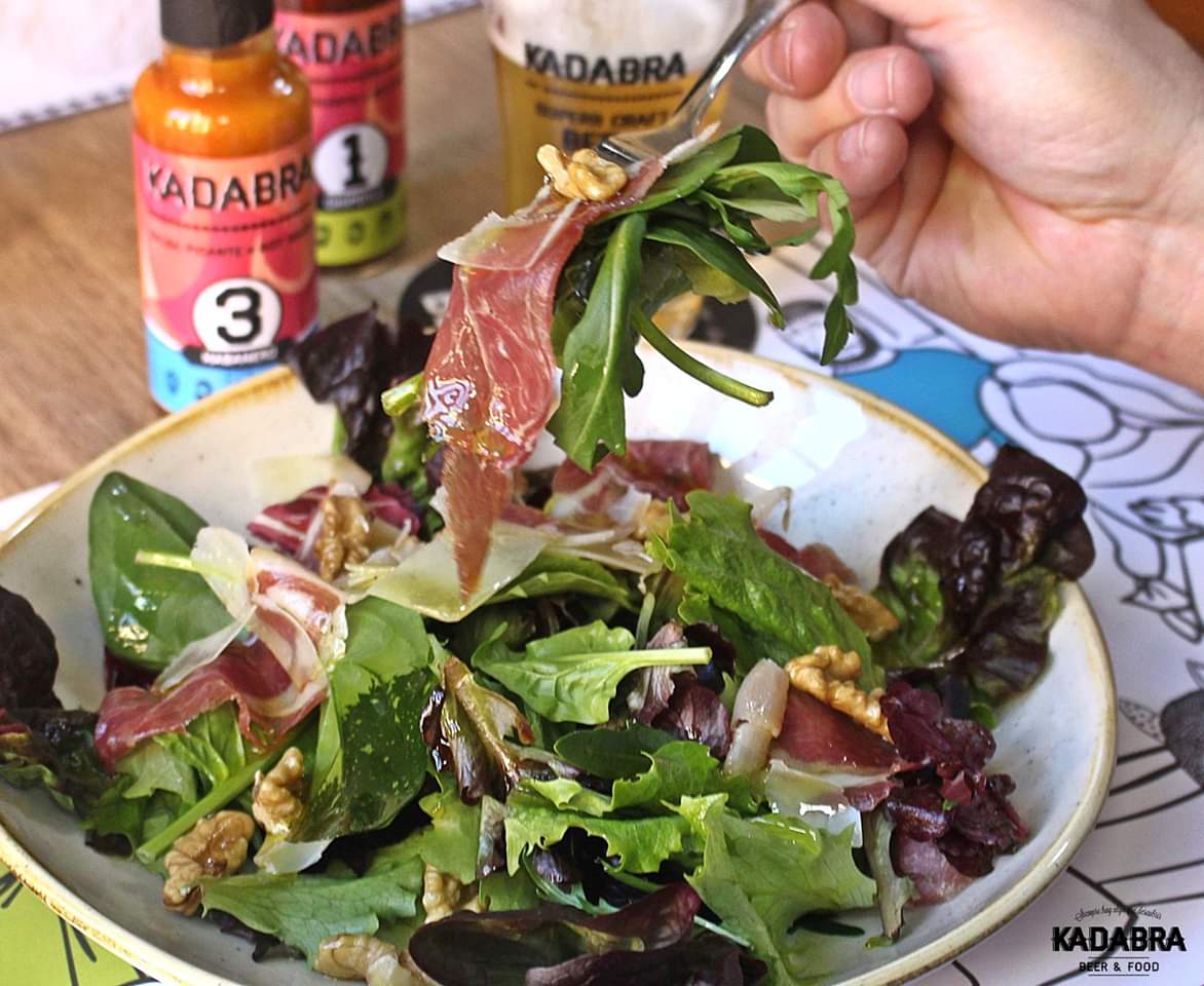 Todos los días son para compartirlos en pareja, con amigos, con la familia...Menú del día en Kadabra León de 📆 martes a viernes (mediodía).  Reservas ➡ kadabraleon.es ☎ 987 397 550 ..!! #leonesp #barriohumedo #foodie #food #cerveza #cervezaartesana #beer #beercraft