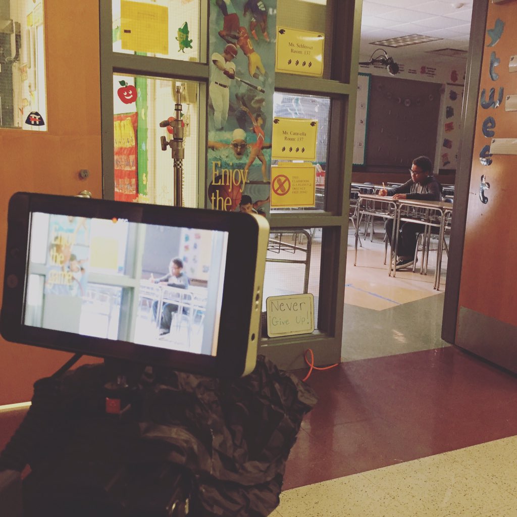 ArthurFuturoTV's tweet photo. Behind the lens with Arthur Futuro.
🎥 🎬 🥒🔢
Daniel Cunningham plays the character of Ferdinand (aka Ferd).
.
.
.
#arthurfuturotv #arthurfuturo #greatmustachiofilmworks #DanielCunningham #actor #pickles #script #TVPilot #TVSeries #TV #television #camera #math #monitor https://t.co/IzLfa4W3yi