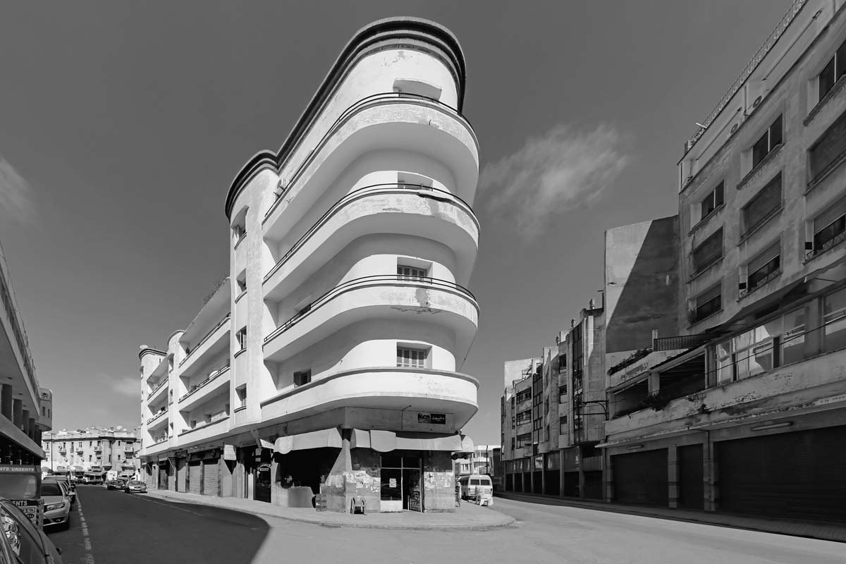 jatustein's tweet photo. #ArtsandArchitecture, #JeanMolitor https://t.co/XvN97fCeo7