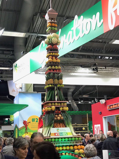 FaculteL's tweet photo. La tour FL #Interfel #SIA2019 #lesfruitsetlegumesfrais https://t.co/4uyDF0dYbM