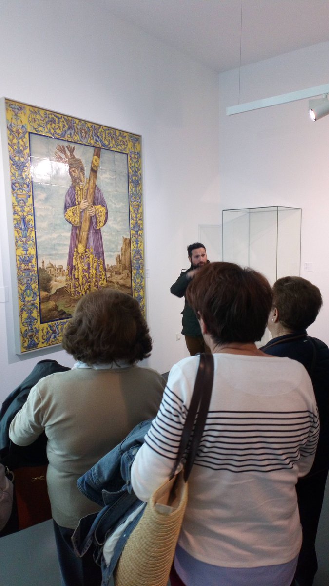 CTarteside's tweet photo. Comenzamos nuestra Semana Cultural dedicada al río Guadalquivir visitando la fábrica de cerámica de Triana https://t.co/3A7h1MmNwR