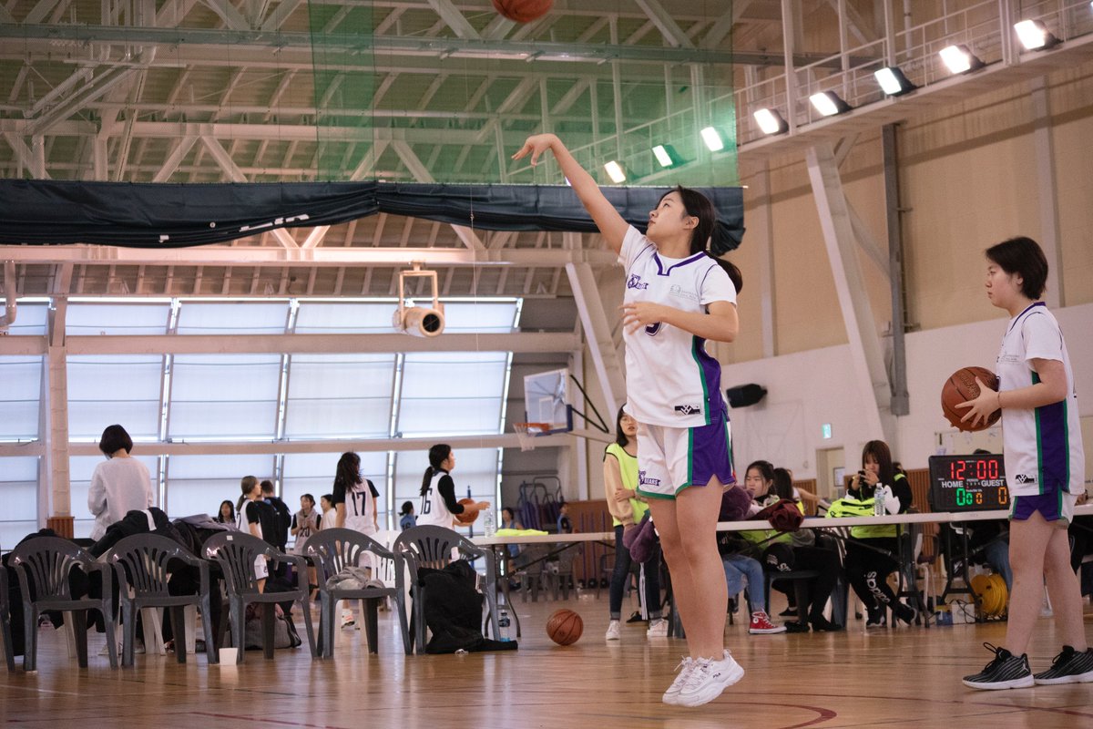 #BHAsports🏀 115 students, 31 matches, 11 teams, 7 schools, 2 days and countless good memories! The HS Girls #KISAC #Basketball Tournament was a huge success, showcasing a high level of competition and sportsmanship. Congratulations to all participants 🎉