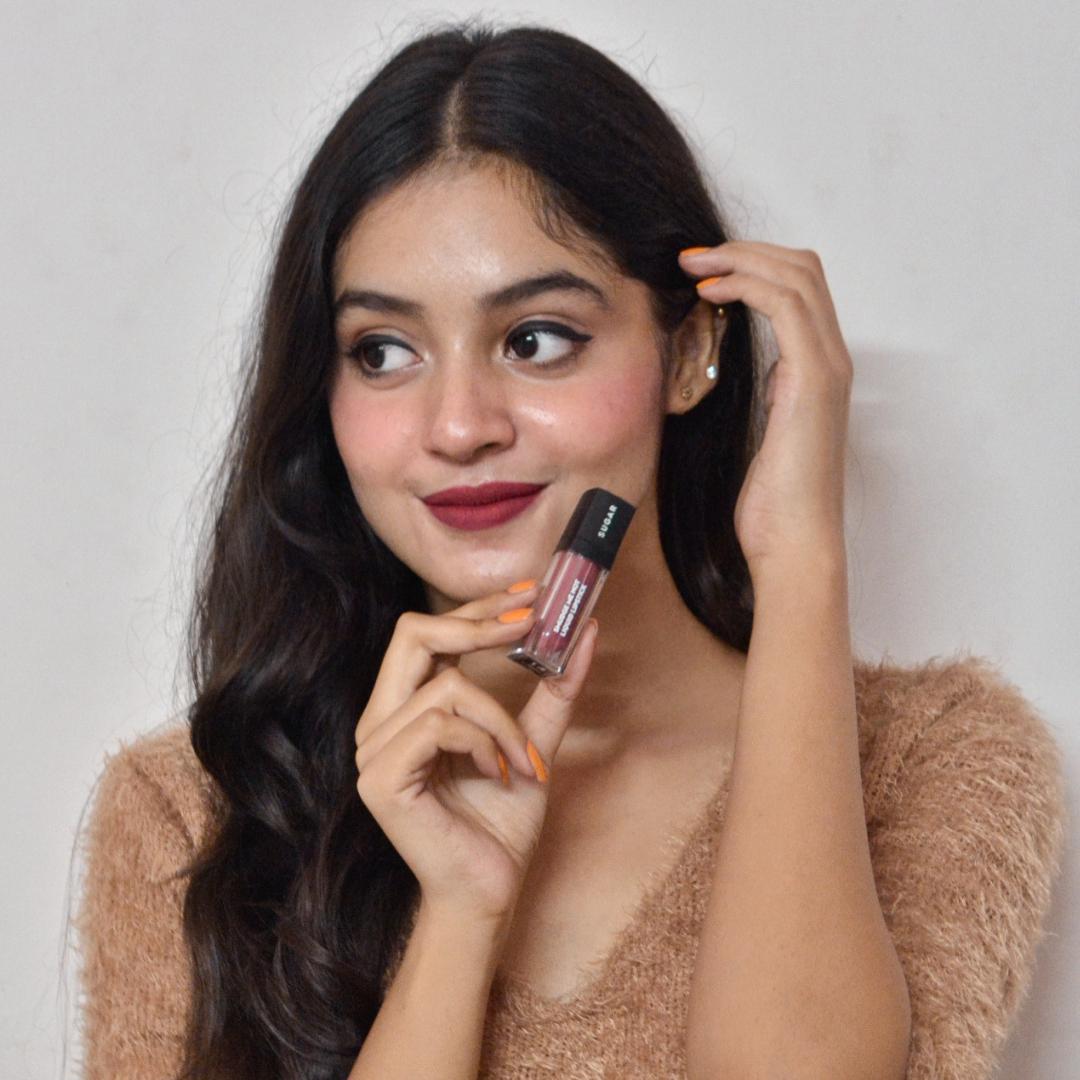 trySUGAR's tweet photo. Indulge your smile with 52 Shades of Smudge Me Not Liquid Lipstick.

14 Teak Mystique
15 Blush Rush
16 Bare Flair
.
.
Visit the link to shop the irresistible shades now. https://t.co/F8arD6WfKK
.
.
#trySUGAR #SUGARCosmetics #SmudgeMeNot #52Shades #Irresistible #LeaveNoTrace https://t.co/lqNRFaBXPY