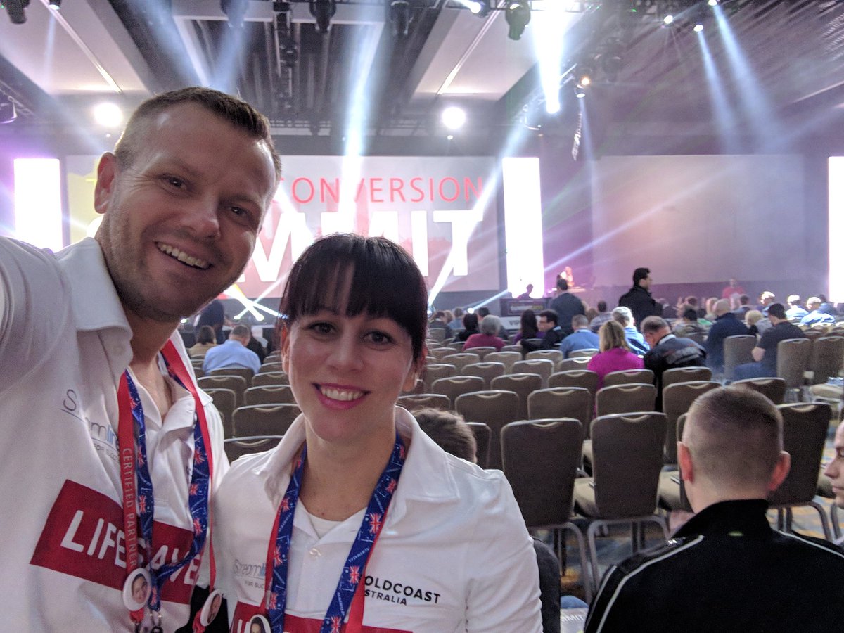 leighreading's tweet photo. Such a great first day of #TCS2019, what an amazing array of speakers! 
If you're an #aussie (or anyone really!) be sure to stop @mandybrasser or I to say G'day, we will be back tomorrow in our #sfslifesaver shirts and would love to meet you all! ✌️
@Stream4Success https://t.co/NPtrrXH9YU