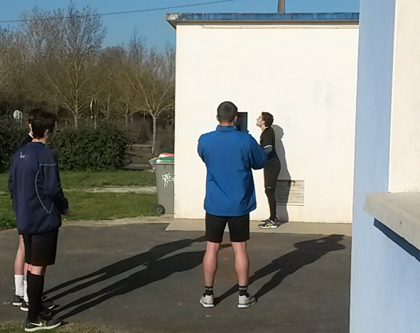 UANSF's tweet photo. [FORMATION] Tests pour les gardiens U18 et U19 !
Hier matin, les gardiens U18 et U19 ont effectué des tests afin de mesurer leur détente verticale à l'aide d'un logiciel de terrain validé scientifiquement #formation #suivi #myjump https://t.co/XLKUo2og41