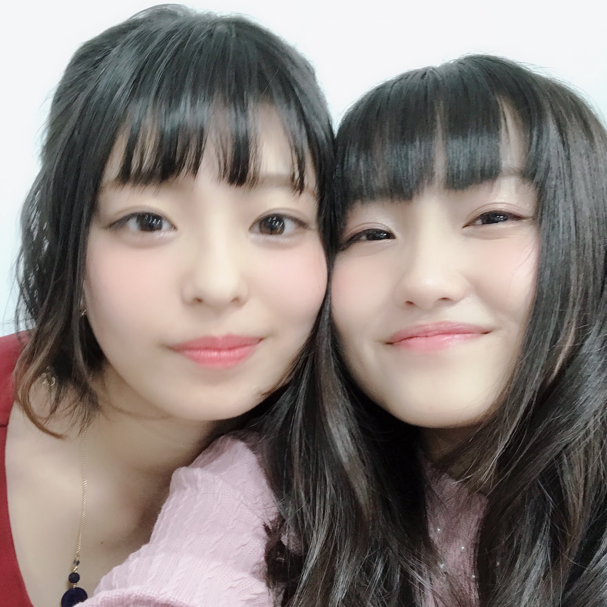 鳴海まい こんにちは 鳴海まいです 18 30からニコ生 おねぇちゃんねる 始まります がんばります お楽しみに んふふ W Witch