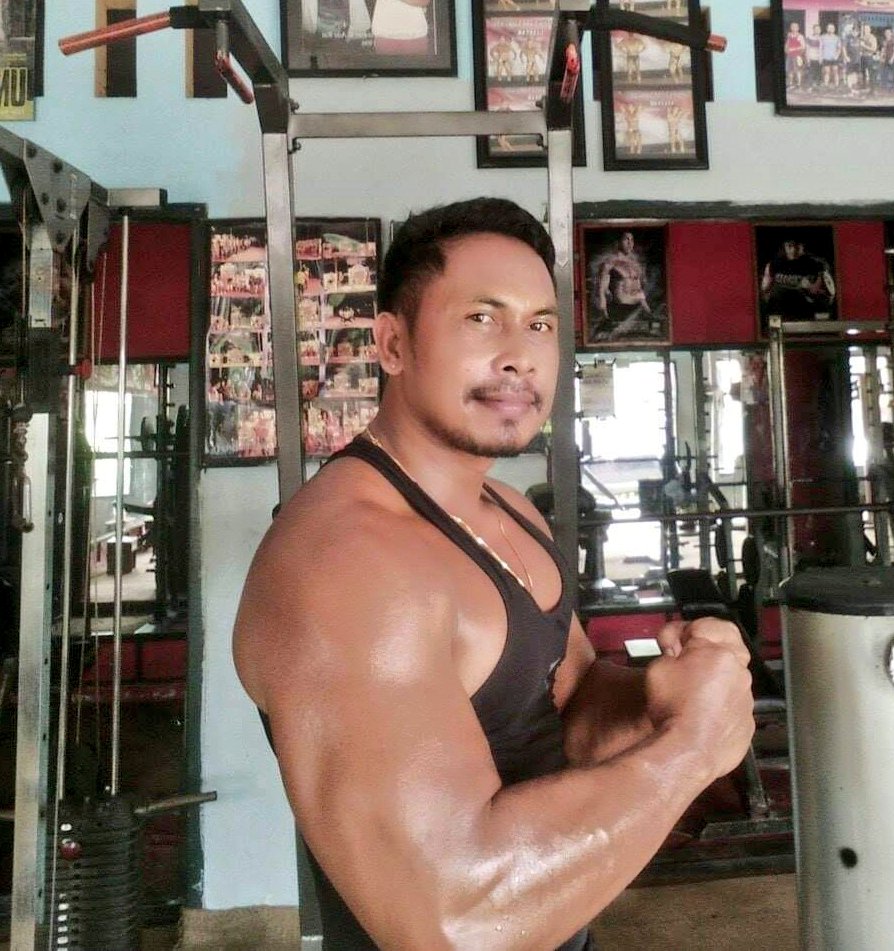bbearchub's tweet photo. Selamat soree apa kabarr twitter?? 👅👅 https://t.co/6naHmNF1yN